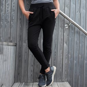 Girlie tapered track pant